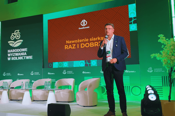 Wystąpienie Marcina Kaczmarka, dyrektora Działu Doradztwa i Rozwoju podczas konferencji Narodowe Wyzwania w Rolnictwie 2025