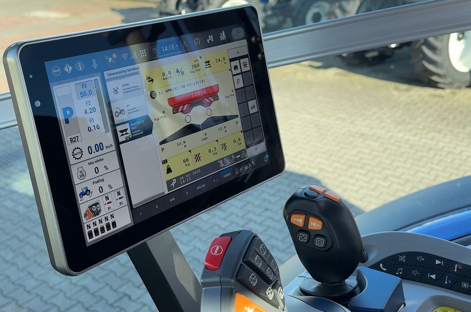 Zdjęcie rozsiewacza ISOBUS - jak ustawić rozsiewacz nawozu?