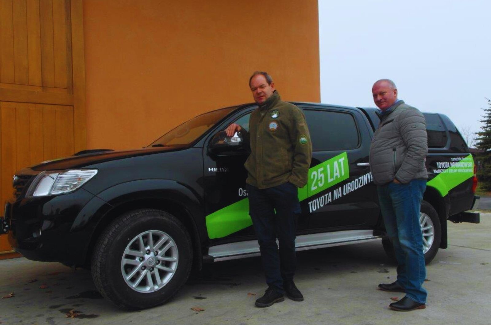 Loteria 25 lat Osadkowski - zwycięzca loterii przy Toyocie Hilux