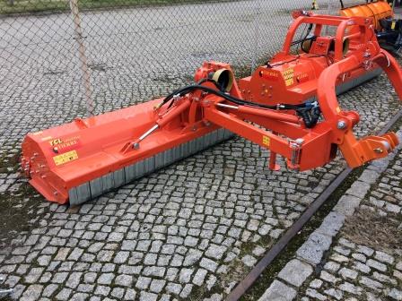 boczna_tierre_group_tcl_universal_200