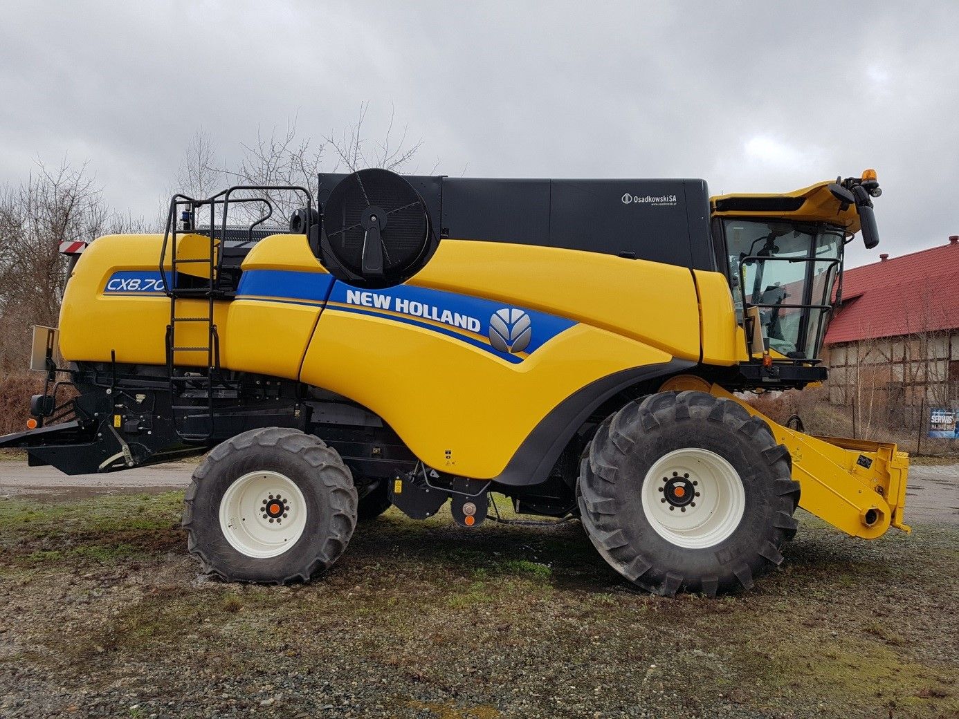 new-holland-cx8